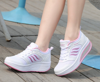 Ženske tenisice sa udobnim đonom u više boja