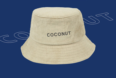 Jesenski ženski šešir sa natpisom