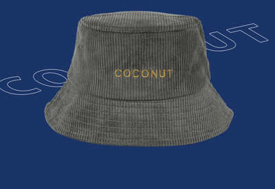 Jesenski ženski šešir sa natpisom