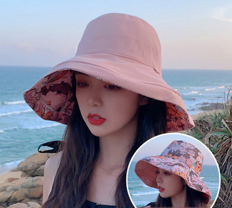 Ženski ležerni šešir s velikim obodom i printom