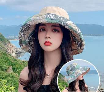 Ženski ležerni šešir s velikim obodom i printom