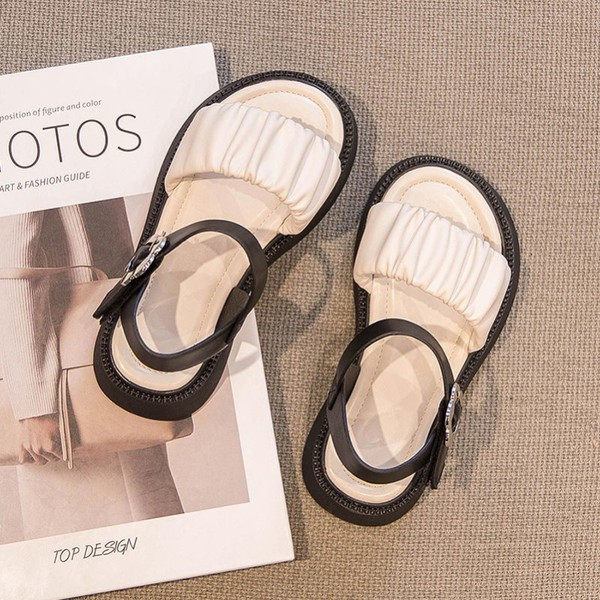 Детски летни сандали с равна подметка за момичета