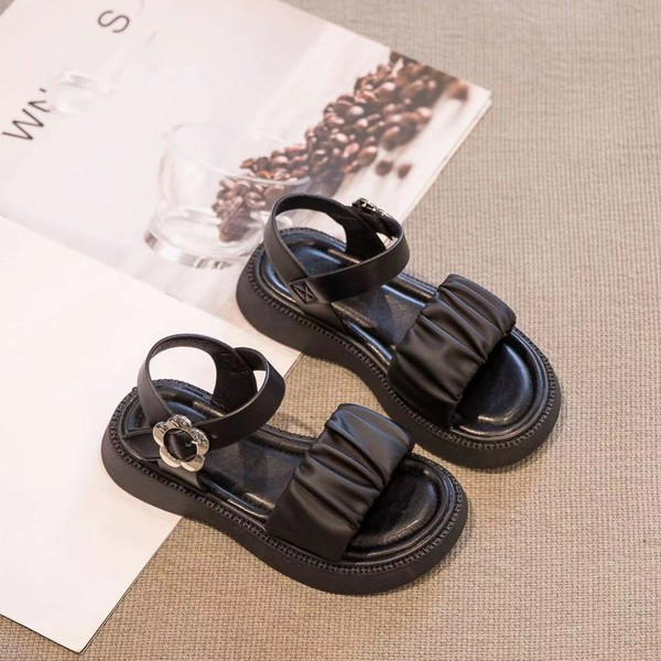 Детски летни сандали с равна подметка за момичета