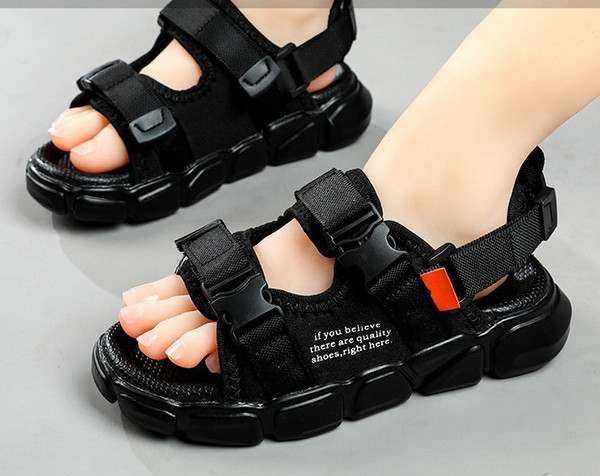 Fiú szandál - puha párnázással