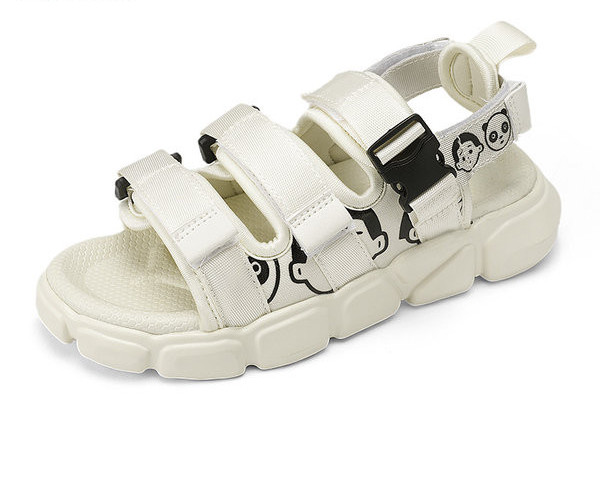 Gyerekszandál fiúknak foltokkal és kényelmes talppal