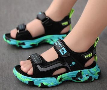 Fiú szandál tépőzárral