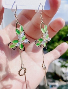 Női lógó fülbevaló