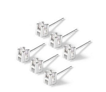 Kis elegáns fülbevaló különböző formájú ezüst színben