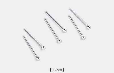 Kis női fülbevaló ezüst színben