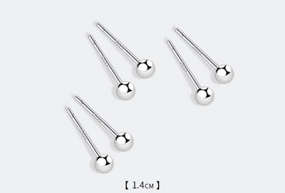 Kis női fülbevaló ezüst színben