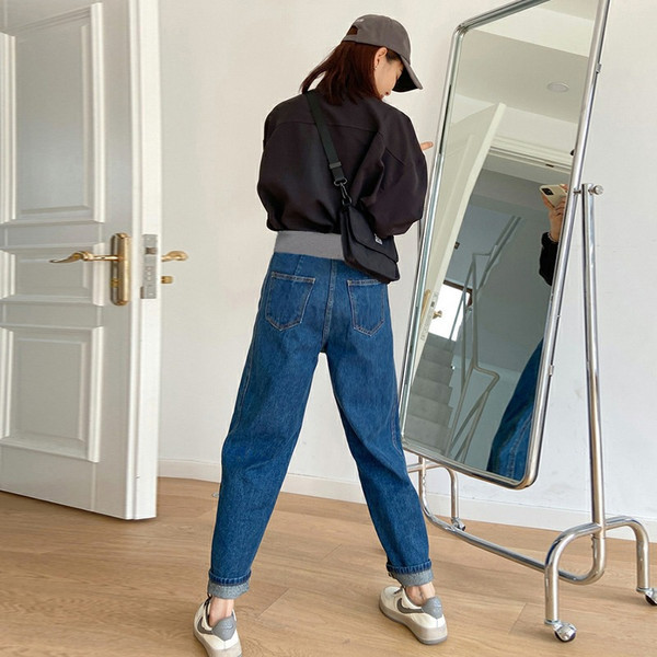 Széles szárú farmer terhes nők számára