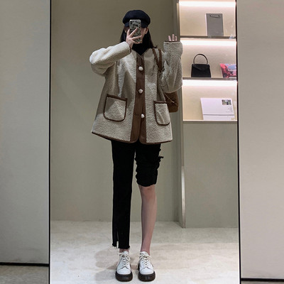 Kismamafarmer, a szárán hasítékkal