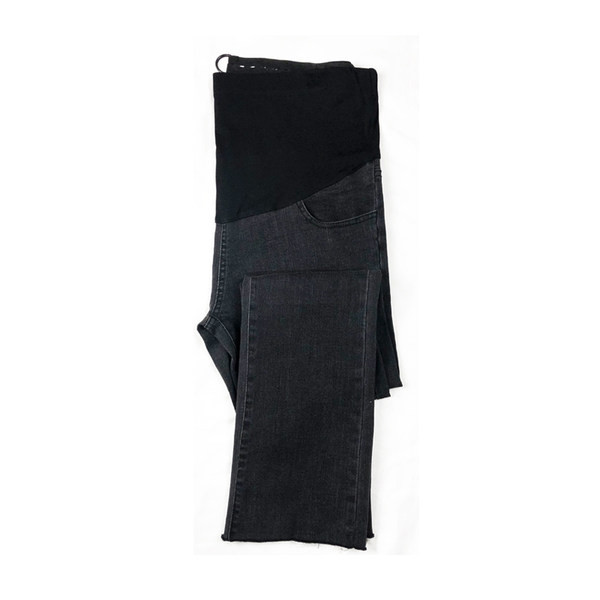 Дънки за бременни със скъсани мотиви