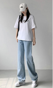 Γυναικεία τζιν για εγκύους - με ψηλή μέση και φαρδύ μοτίβο