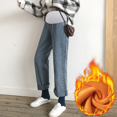 Φαρδύ μοντέλο γυναικείου τζιν εγκυμοσύνης