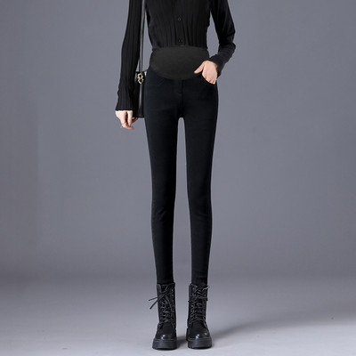 Εφαρμοσμένο τζιν για έγκυες γυναίκες