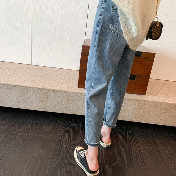 Модерни дамски дънки със скъсани мотиви за бременни