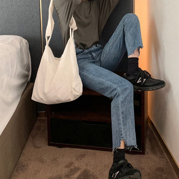 Farmer terhes nőknek - magas derékú, egyenes modell