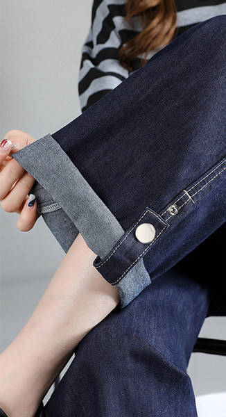 Γυναικείο τζιν για εγκύους - φαρδύ μοντέλο με τσέπη