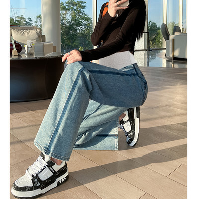 Női farmer terhes nőknek - egyenes modell