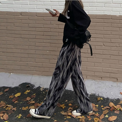 Traperice širokih nogavica za trudnice u crno-bijeloj boji