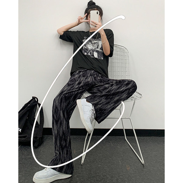 Traperice širokih nogavica za trudnice u crno-bijeloj boji