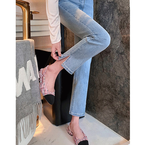 Női farmer terhes nőknek - magas derékú egyenes modell, oldalsó hasítékkal