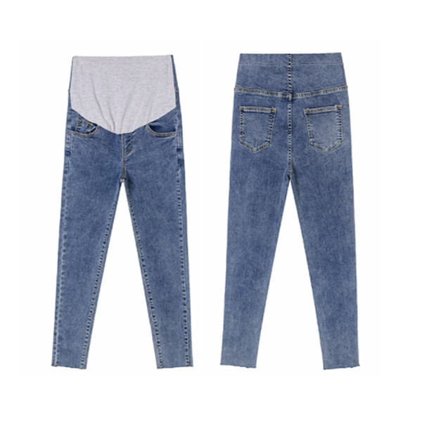 Gyönyörű farmer modell terhes nők számára