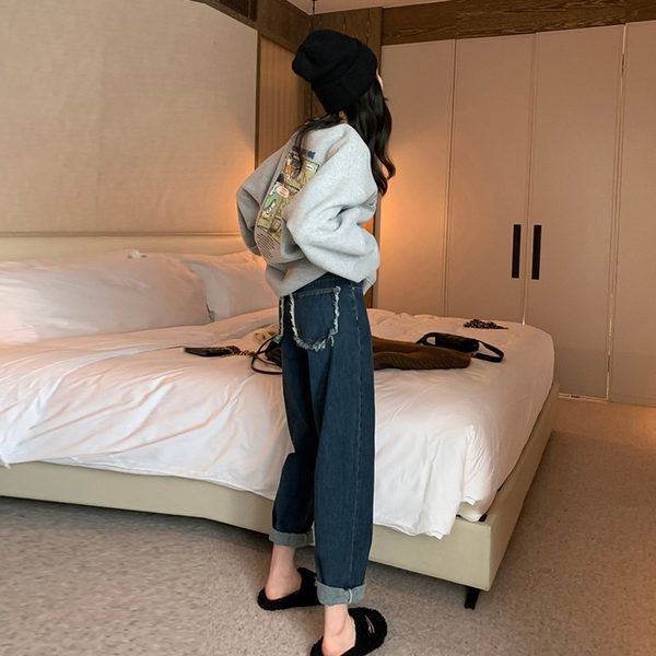 Széles szárú kismamafarmer zsebbel