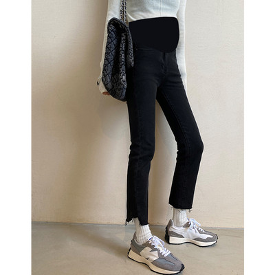 Ежедневни дамски дънки със скъсани мотиви за бременни