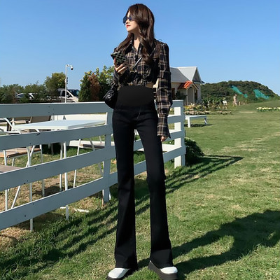 Μοντέρνο τζιν για έγκυες γυναίκες