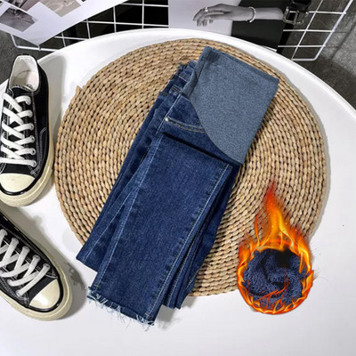 Női farmer terhes nőknek magas derékkal - egyenes modell