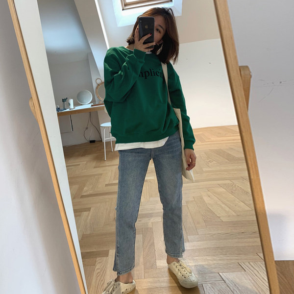 Μονόχρωμο γυναικείο τζιν με ελαστική μέση - για εγκύους