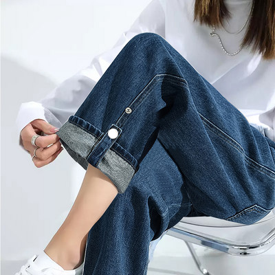 Дънки за бременни жени със копче