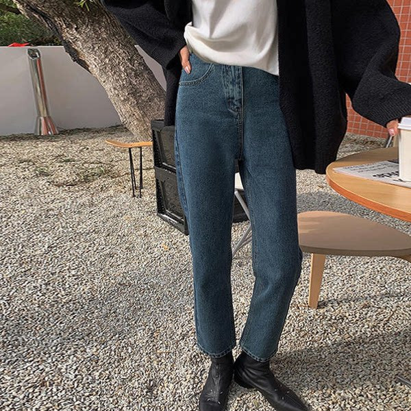 Női farmer terhes nőknek - egyenes modell