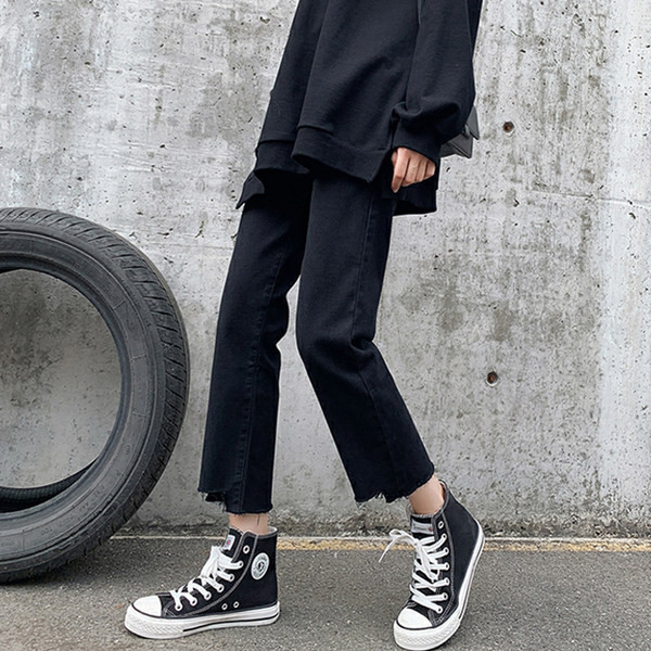 Kismamafarmer szakadt szárral