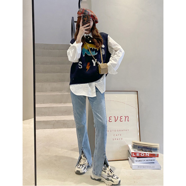 Női farmer terhes nőknek - magas derékkal és oldalsó hasítékkal