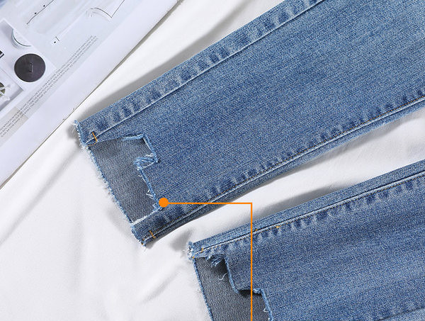 Moteriški džinsai nėščiosioms aukštu juosmeniu - švarus tiesus modelis