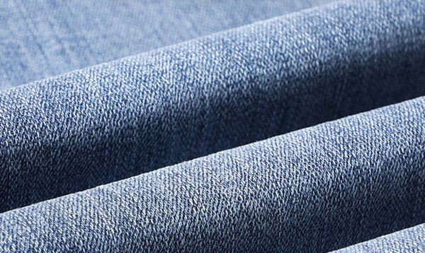 Γυναικείο τζιν για εγκύους  ψηλόμεσο - ίσιο μοντέλο με σκίσιμο