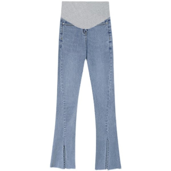 Női kismamafarmer hasított, szakadt elemekkel