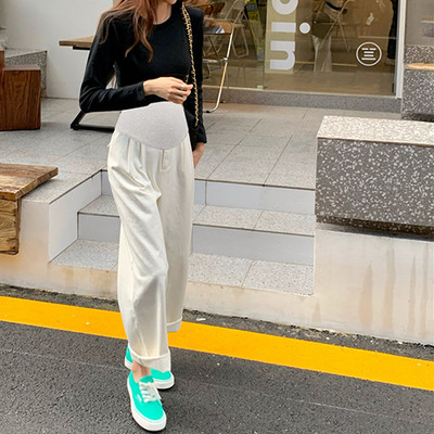 Széles szárú nadrág terhes nők számára