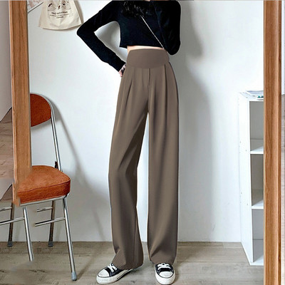 Skraćeni model ženskih hlača za trudnice