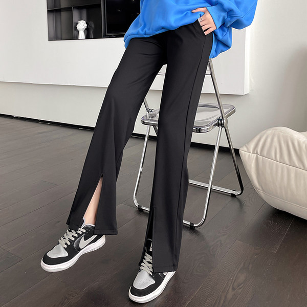 Elegáns női kismamanadrág hasítással