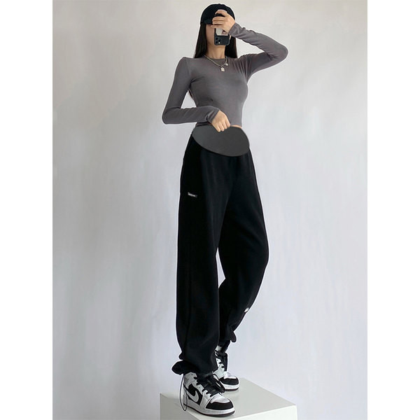 Φαρδύ, χοντρό παντελόνι εγκυμοσύνης