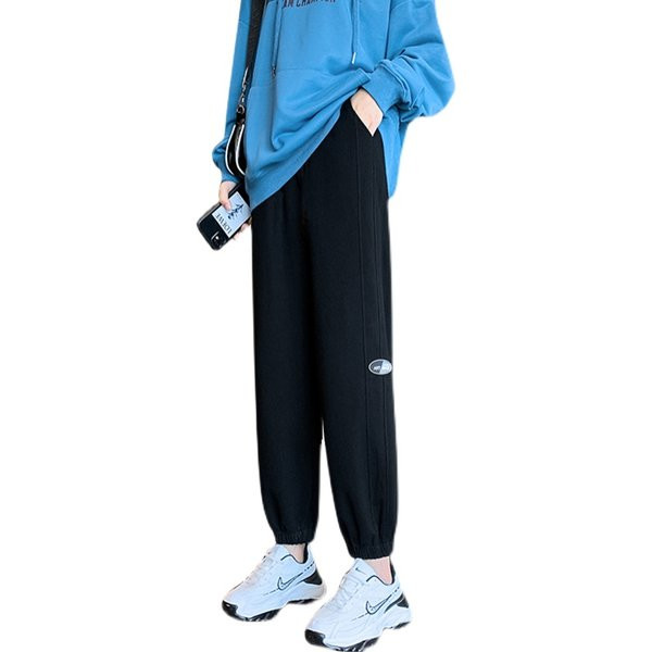 Zsebes sportnadrág terhes nők számára