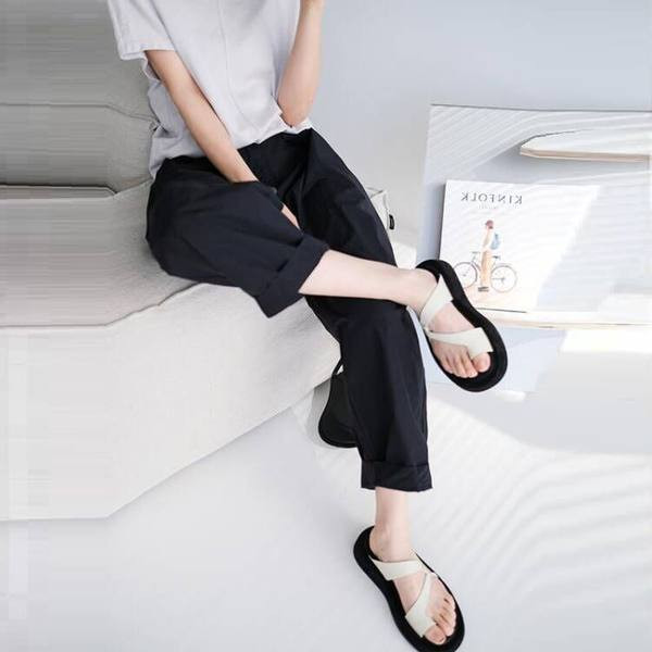 Női hosszú nadrág terhes nőknek magas derékkal – laza, tiszta mintával