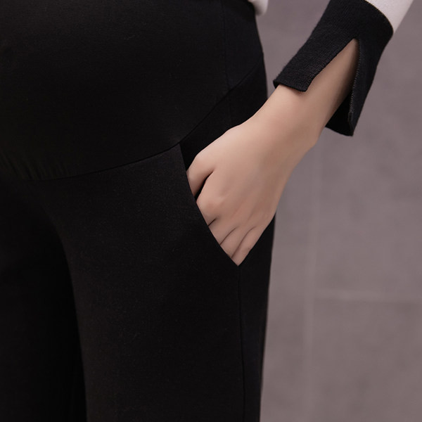 Stílusos, magas derekú kismamanadrág