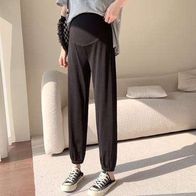 Široke sportske hlače za trudnice s gumicom na nogavicama