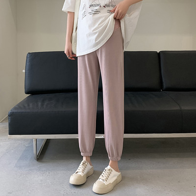 Široke sportske hlače za trudnice s gumicom na nogavicama