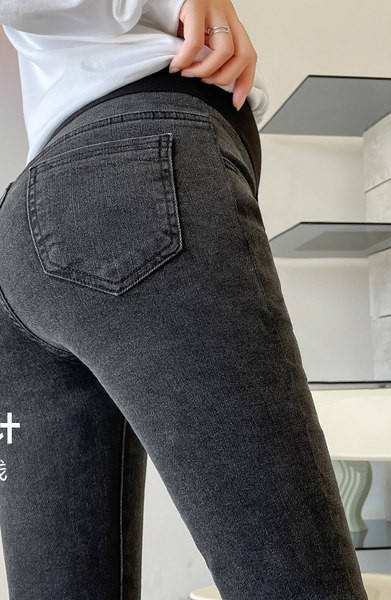 Naiste laia kummiga rasedapüksid